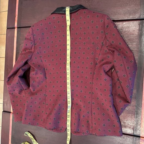 Women's Beatrice B. Italy Maroon Blazer, Size US 12, NWOT - Picture 3 of 11